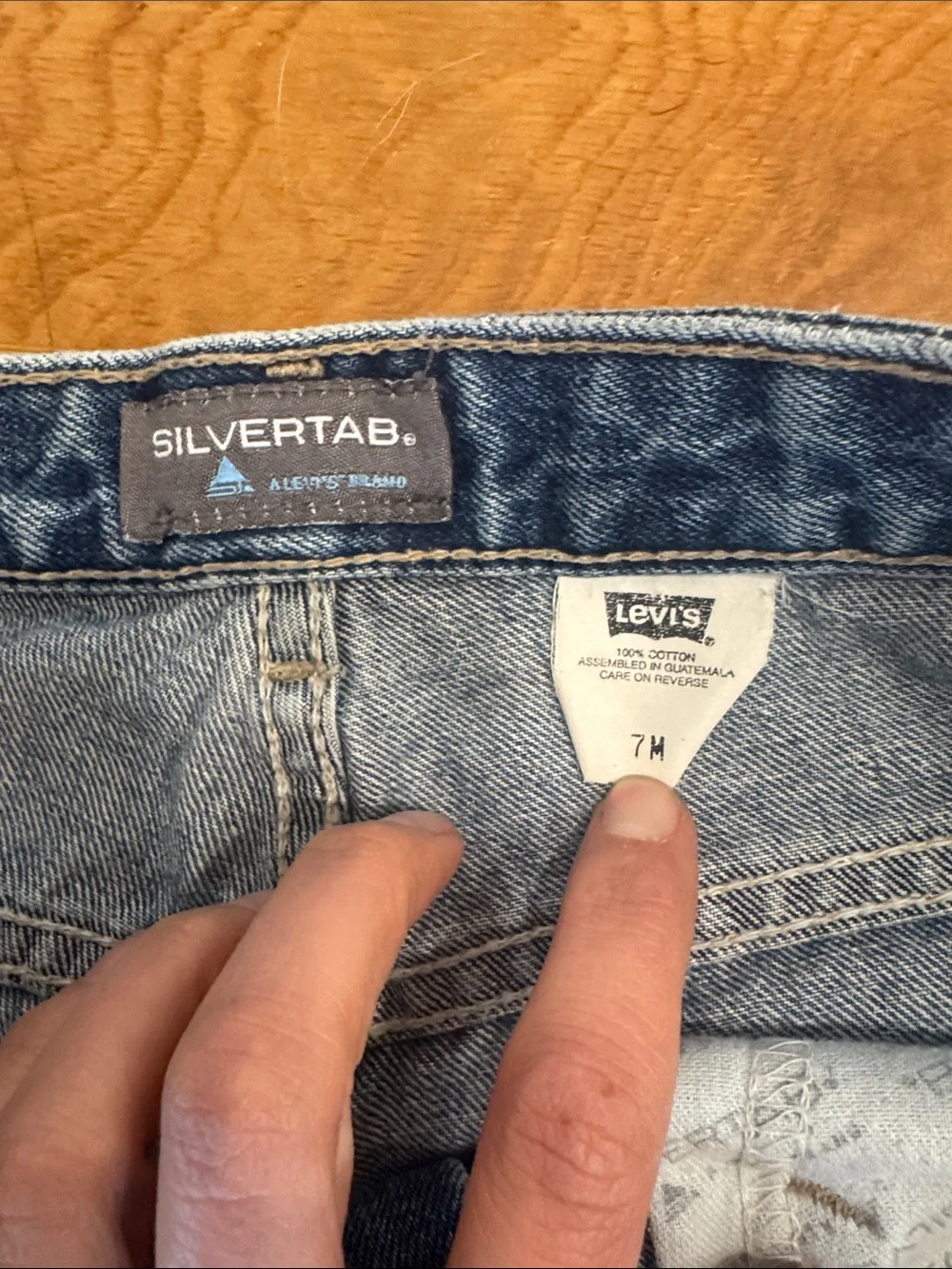 Vintage 90s Levi’s Silver Tab Bootcut Jeans Size 7M Fits like Modern 24/25 rigid
